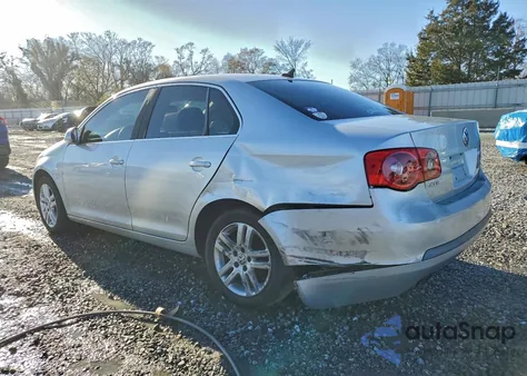 2007 Volkswagen Jetta 2.5 Option Package 1 из США, поврежденный, VIN 3VWSF71K27M026166